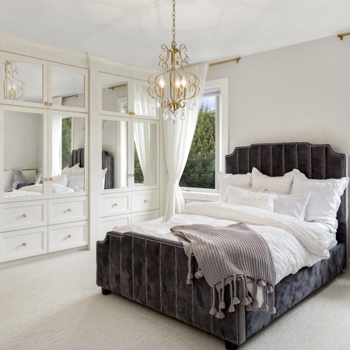 3-Light Glam Gold Crystal Lantern Chandelier