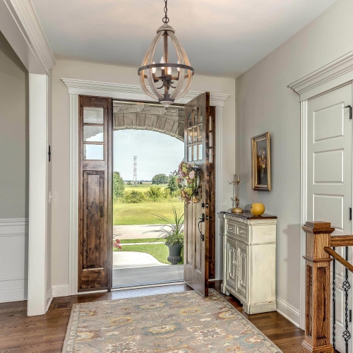 4-Light Lantern Distressed Wood Foyer Chandelier