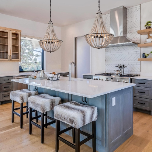 3-light Boho Lantern Candle Chandelier with Wood Beads