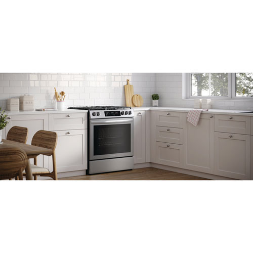 Frigidaire 30" 5.1 Cu. Ft. 5-Burner Freestanding Gas Range (FCFG3083AS) - Stainless Steel