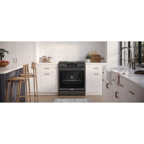 Frigidaire Gallery 30" 6.1 Cu. Ft. 5-Burner Freestanding Gas Range - Smudge-Proof Black Stainless Steel