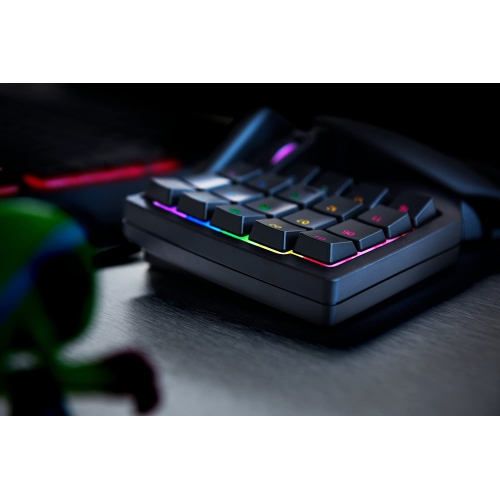 R Huntsman Mini 60% Gaming Keyboard: Fastest Keyboard Switches Ever - Clicky Optical Switches - Chroma RGB Lighting - Pbt Keycaps - Onboard Memory -