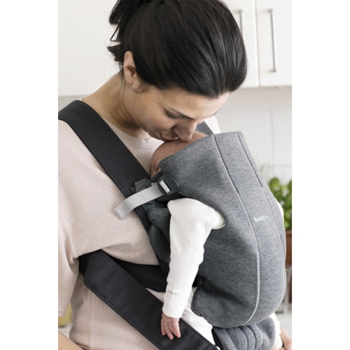 BabyBjorn Baby Carrier Mini - 3D Jersey, Light Beige