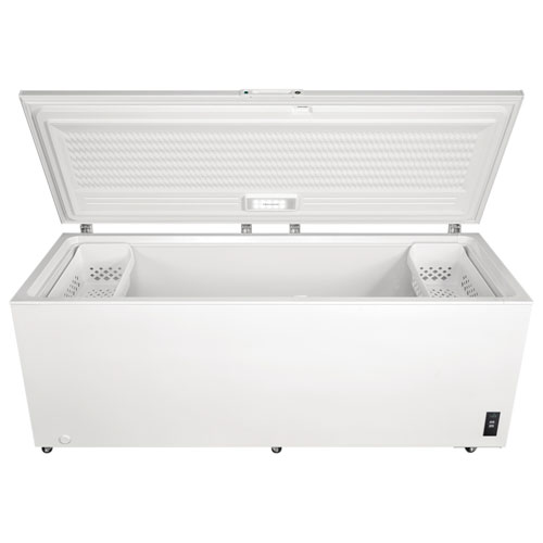 Frigidaire 24.8 Cu. Ft. Chest Freezer (FFCL2542AW)