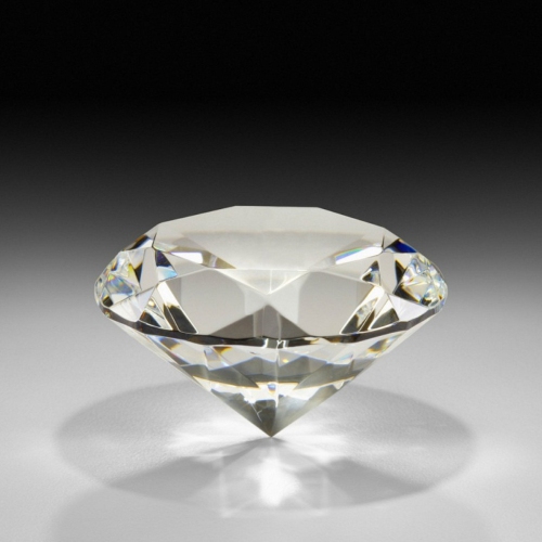 Elegance Diamond shaped paperweight