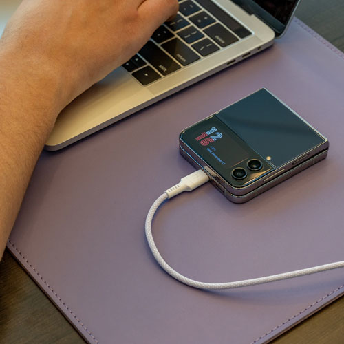 Câble tressé USB-C à USB-C de 1,5 m Vibrance de LOGiiX (LGX-13372) - Violet