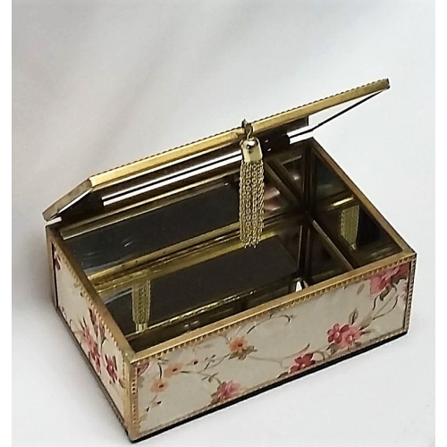 Elegance Mandarin jewelry box 7 x 4 1/8"