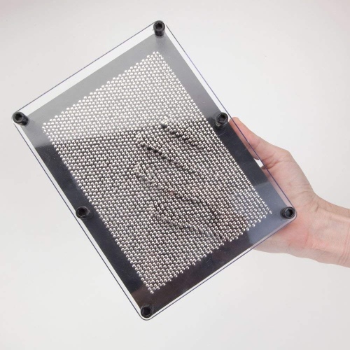 Classic 3D Metal Pin Art Toy - 8in x 6in 3D Large Size Pin Art Board for Kids or Adults