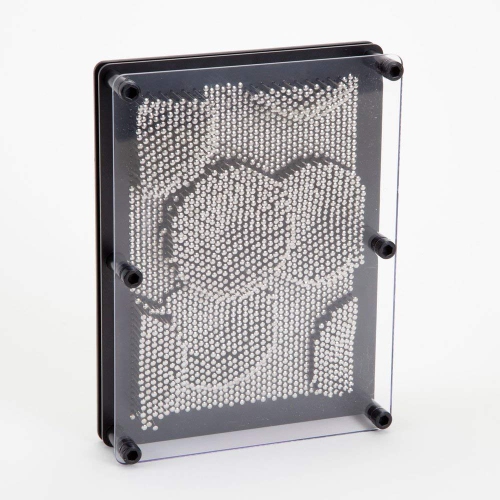 Classic 3D Metal Pin Art Toy - 8in x 6in 3D Large Size Pin Art Board for Kids or Adults