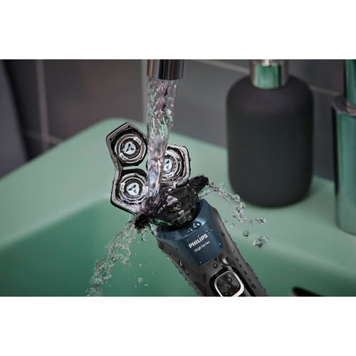 Philips Series 5000 Wet & Dry Shaver with Quick Clean Pod