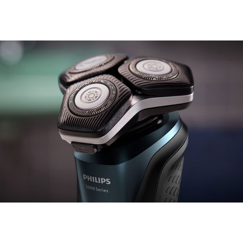 Philips Series 5000 Wet & Dry Shaver with Quick Clean Pod