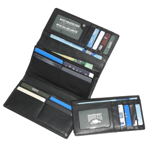 ROOTS Ladies' Large Clutch w/ Removable Checkbook