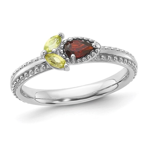 GEM AND HARMONY  1/5 Carat (Ctw) Natural Garnet Ring In Sterling With Peridot In Silver