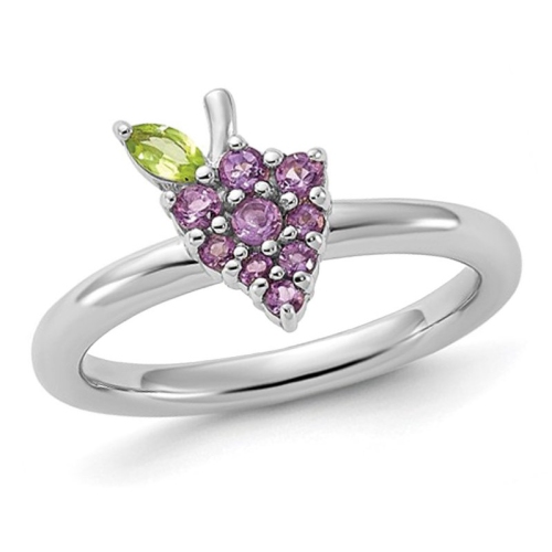 GEM AND HARMONY  1/5 Carat (Ctw) Amethyst Grape Ring In Sterling With Peridot In Silver