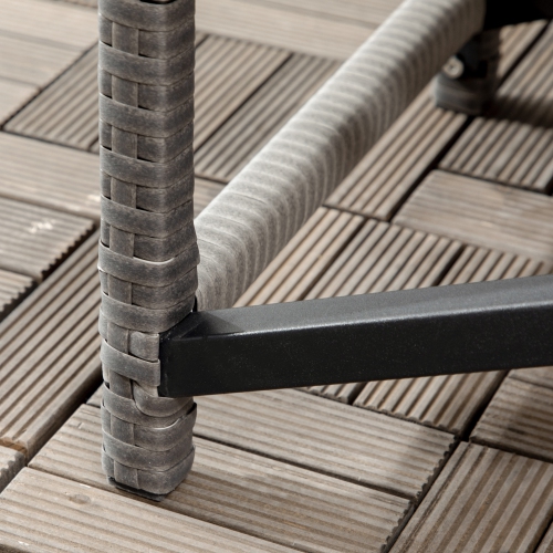 Outsunny Patio Wicker End Table, Outdoor PE Rattan Side Table, with Plastic Board Under the Full Woven Table Top for Patio, Garden, Balcony, Mixed