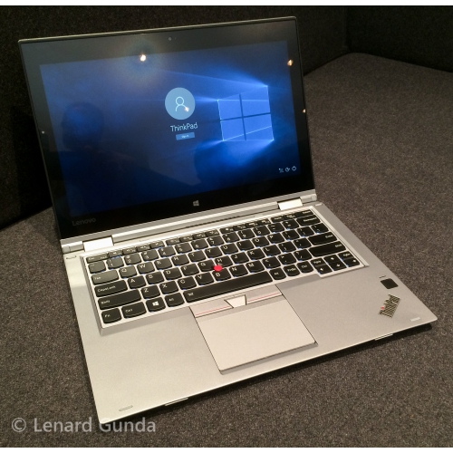 Remis à neuf – portable tactile 260 12,5in 2-en-1 ThinkPad Yoga de Lenovo, processeur Core i5-6200U 8GB DDR4 d'Intel, disque SSD de 256GB Go, Windows