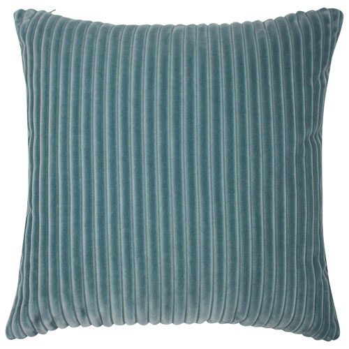 Millano Collection Postrio 18" Luxury Decorative Pillow Cushion - Shadow