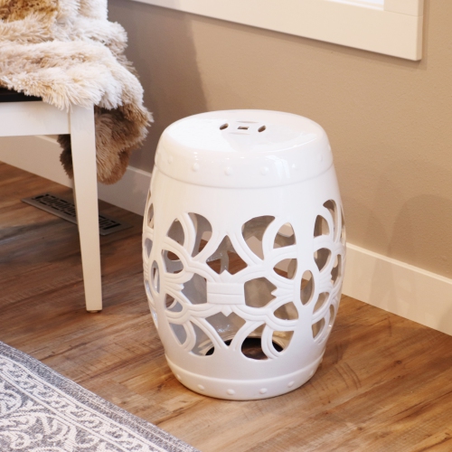 Sunnydaze 18 in Knotted Quatrefoil Ceramic Glaze Garden Stool - White