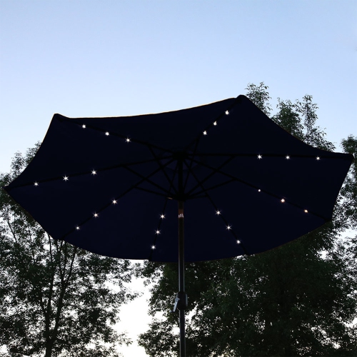 Parasol de patio solaire de 9 pi en aluminium avec manivelle et inclinaison de Sunnydaze - Bleu marine