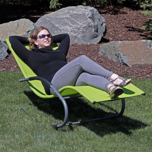 Sunnydaze Sling Outdoor Rocking Wave Lounger with Pillow - Green