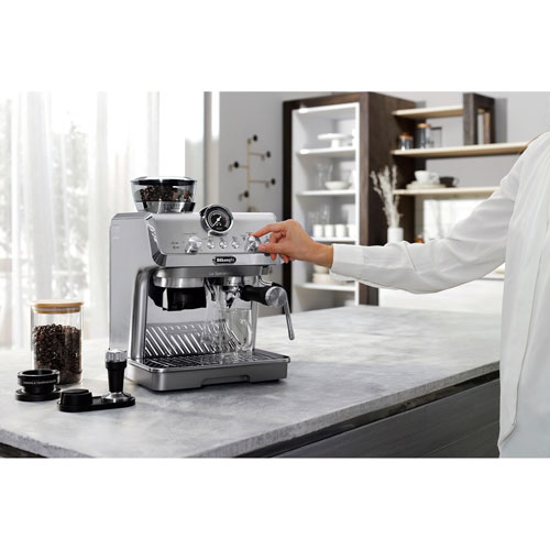 De'Longhi La Specialista Arte Espresso Machine with Frother and Coffee Grinder - Stainless