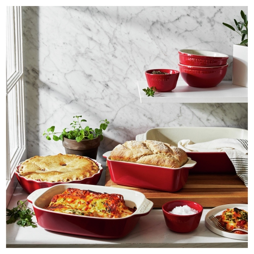 HENCKELS, ensemble de 8 articles de cuisson, cerisier