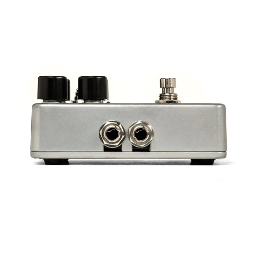 Electro-Harmonix Nano Pulsar Variable Shape Stereo Tremolo Pedal