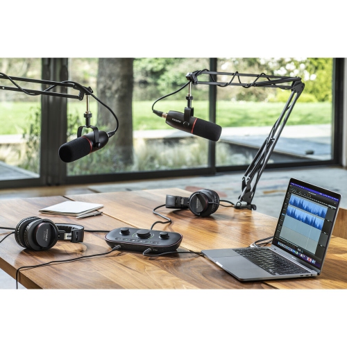 Focusrite Ensemble de baladodiffusion studio Vocaster Two