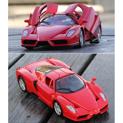 Ferrari Enzo Rosso Red 1/24 de Burago 26006 en métal moulé sous pression