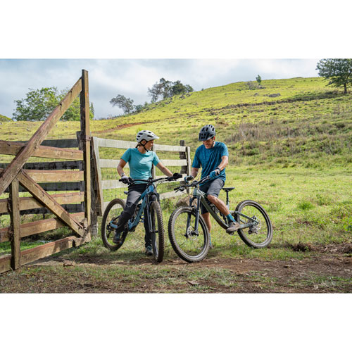 Ordinateur de cyclisme solaire à écran tactile GPS Edge 540 de Garmin