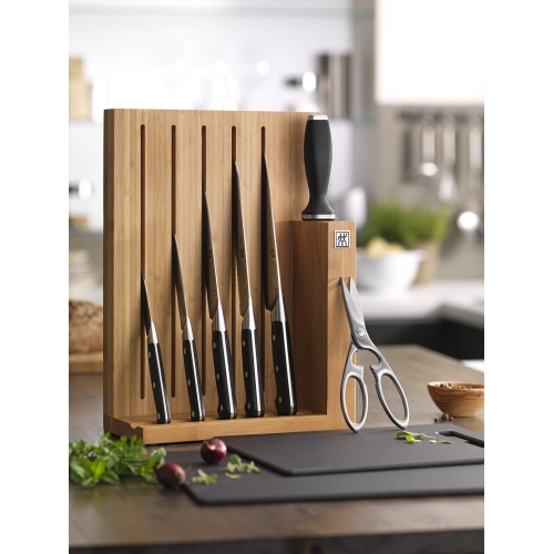 ZWILLING Pro 7 inch Filleting Knife