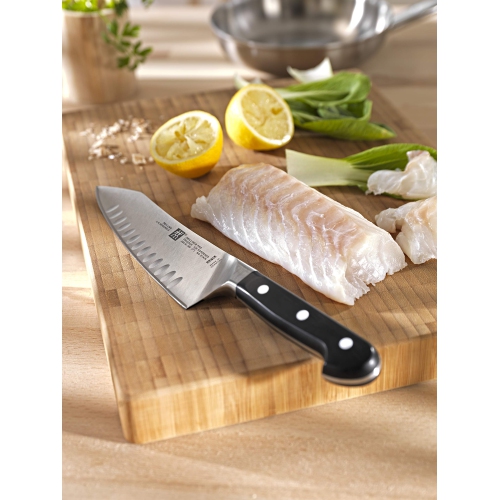 ZWILLING Pro 7 inch Santoku