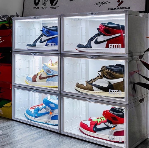 GOTO Clear Display Case with LED Lighting for Sneakers, Collectibles, Figures, Jewelry - Stackable Collection Crate Box-Green