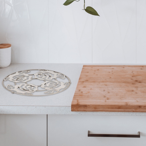 Maison Concepts White Rose Round Trivet - Set of 2