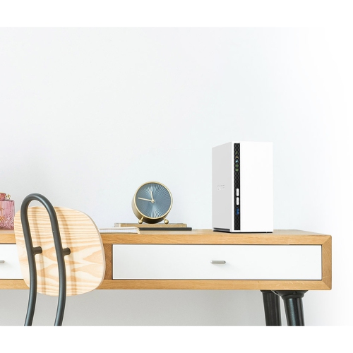 QNAP – NAS d’ordinateur de bureau TS-233-US à 2 baies, processeur quadruple coeur Cortex-A55 d’ARM et 2 Go de mémoire vive DDR4