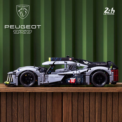 LEGO Technic PEUGEOT 9X8 24H Le Mans Hybrid Hypercar - 1775 Pieces (42156)