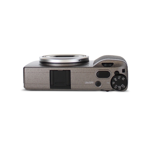 【pon】【美品】RICOH GR DIGITAL Ⅲ Amazon.co.jp: RICOH GR Digital III Digital Camera