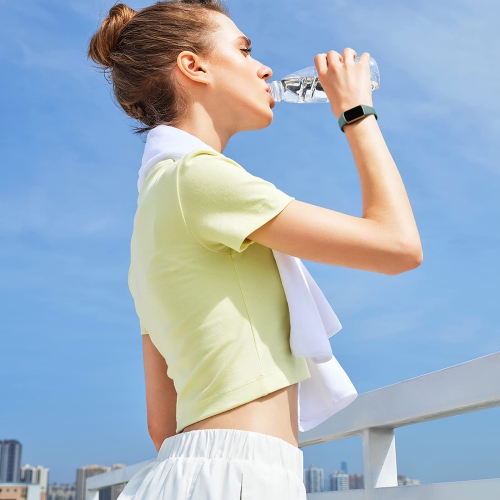 Paquet de 4 bracelets pour femmes charge 5 de Fitbit, minces bracelets silicone et étanches sport/bracelet respirant pour charge 5 de Fitbit moniteur