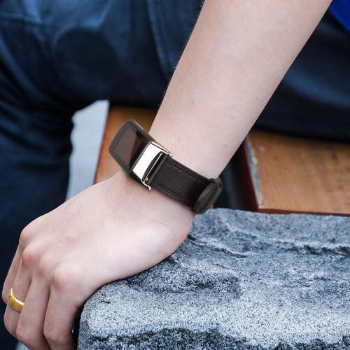 Leather Bands for Fitbit Charge 5 Bands Women Men, Top Grain Leather Band Replacement Wristbands Straps for Fitbit Charge 5 Advanced Fitness Tracker