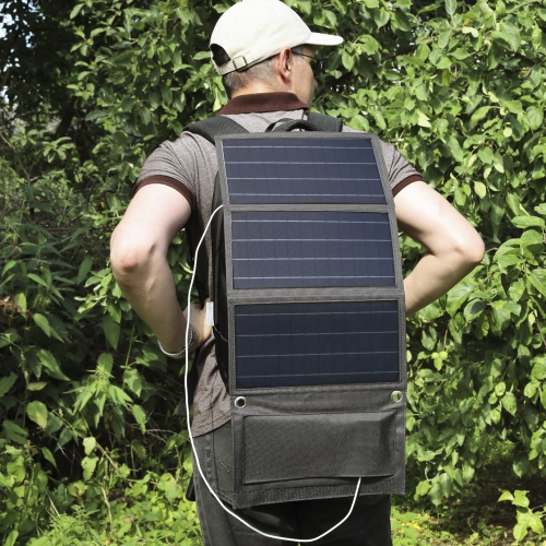 Technaxx TX-207 21-watt Solar Charging Case - Black