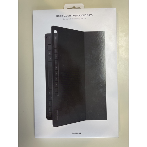 Samsung Keyboard Book Cover Case for Galaxy Tab S8+ (Pllus)/S7 FE - Black by SAMSUNG - Open Box condition - CA$249.00