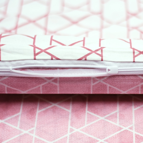 SUSSEXHOME Peach Girl Duvet Cover Set Pink, Full Size Duvet Cover, 1 Duvet Cover, 1 Fitted Sheet and 2 Pillowcases, Iron Safe, Hypoallergenic,