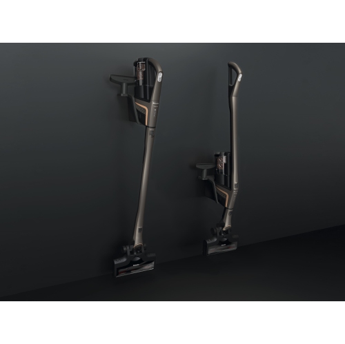 Aspirateur-balai vertical sans fil Triflex HX2 Pro de Miele avec moteur 3-en-1 léger à DEL breveté à efficacité numérique - Batterie rechargeable