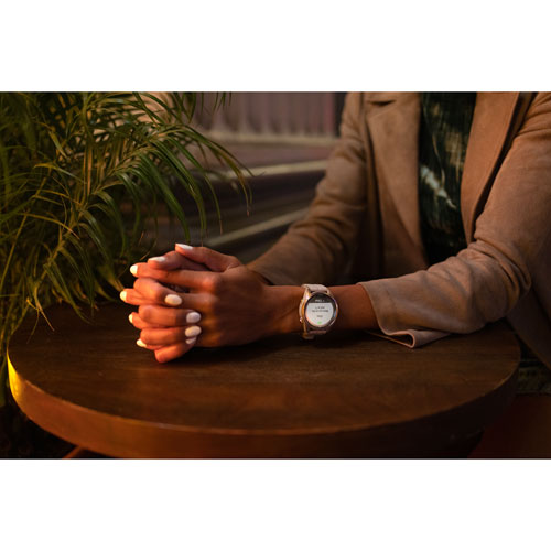 Garmin fēnix 7S Pro Sapphire Solar 42mm Bluetooth Multisport Smartwatch - Soft Gold/Light Sand