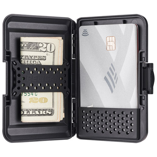 Pelican Protector Wallet with MagSafe for iPhone 15/14/13/12