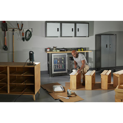 Gladiator Heavy Duty Welded Steel Storage Cabinet - Silver Tread