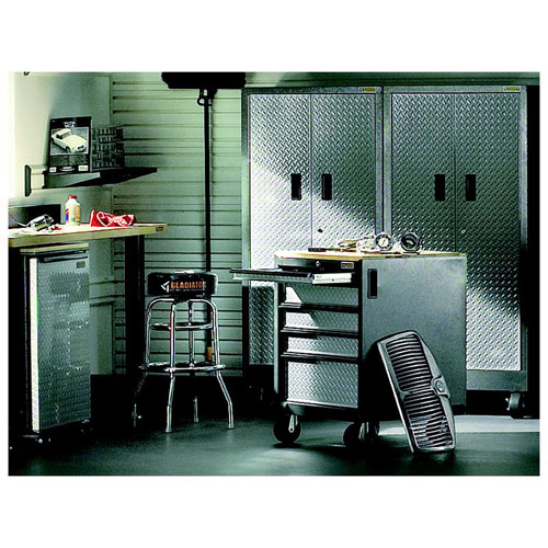 Gladiator Heavy Duty Welded Steel Storage Cabinet - Silver Tread