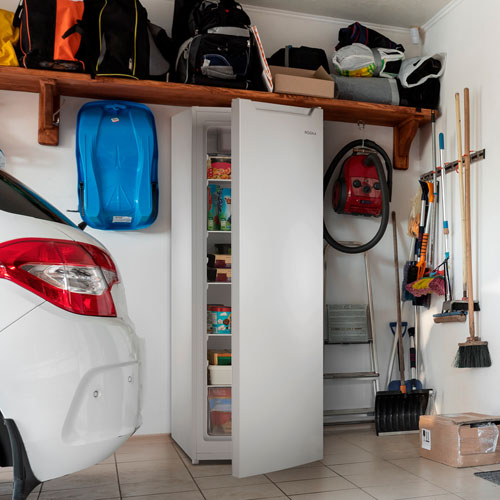 Congélateur vertical convertible pour le garage de 7,0 pi³ d'Insignia - Exclusivité de Best Buy