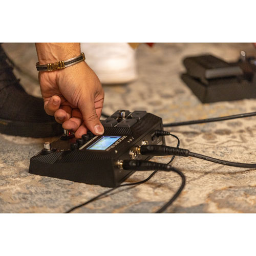 Processeur à effets multiples G2XFOUR de Zoom - Noir