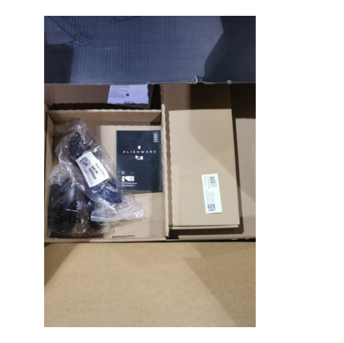 Remis à neuf ordinateur de jeu Alienware Aurora R12 de Dell | Core i5-11400F d'Intel | 16 Go | 512 Go NVMe | Bloc d'alimentation